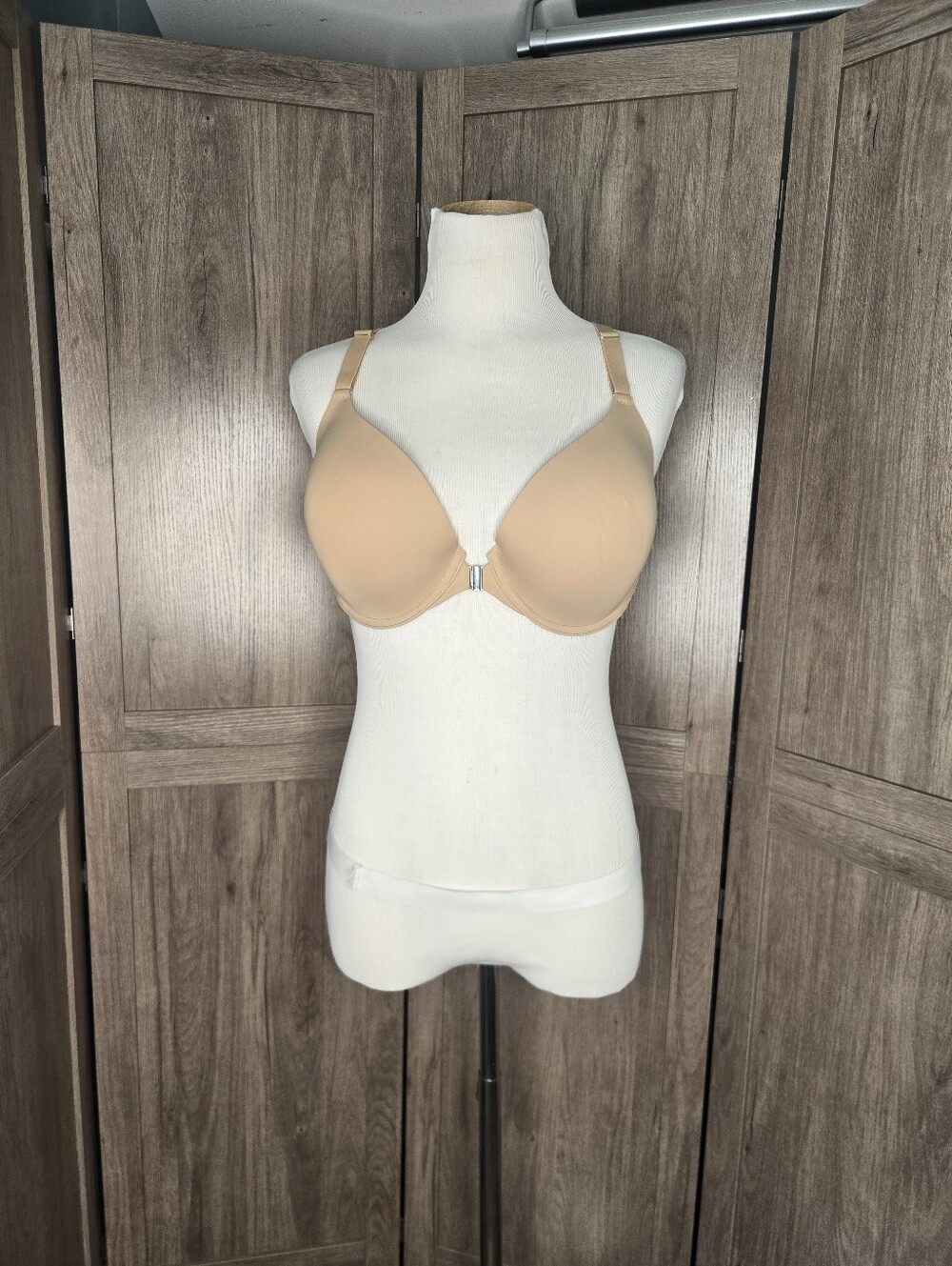 Soma Bra 38D – Preowned Nude Supportive Style